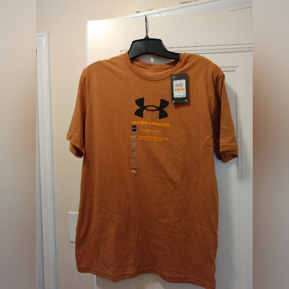 Men's size sm/ch short sleeve tee shirt by Under Armour brown.